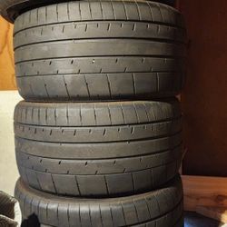 Eagle F1 SuperCar 3 Tires