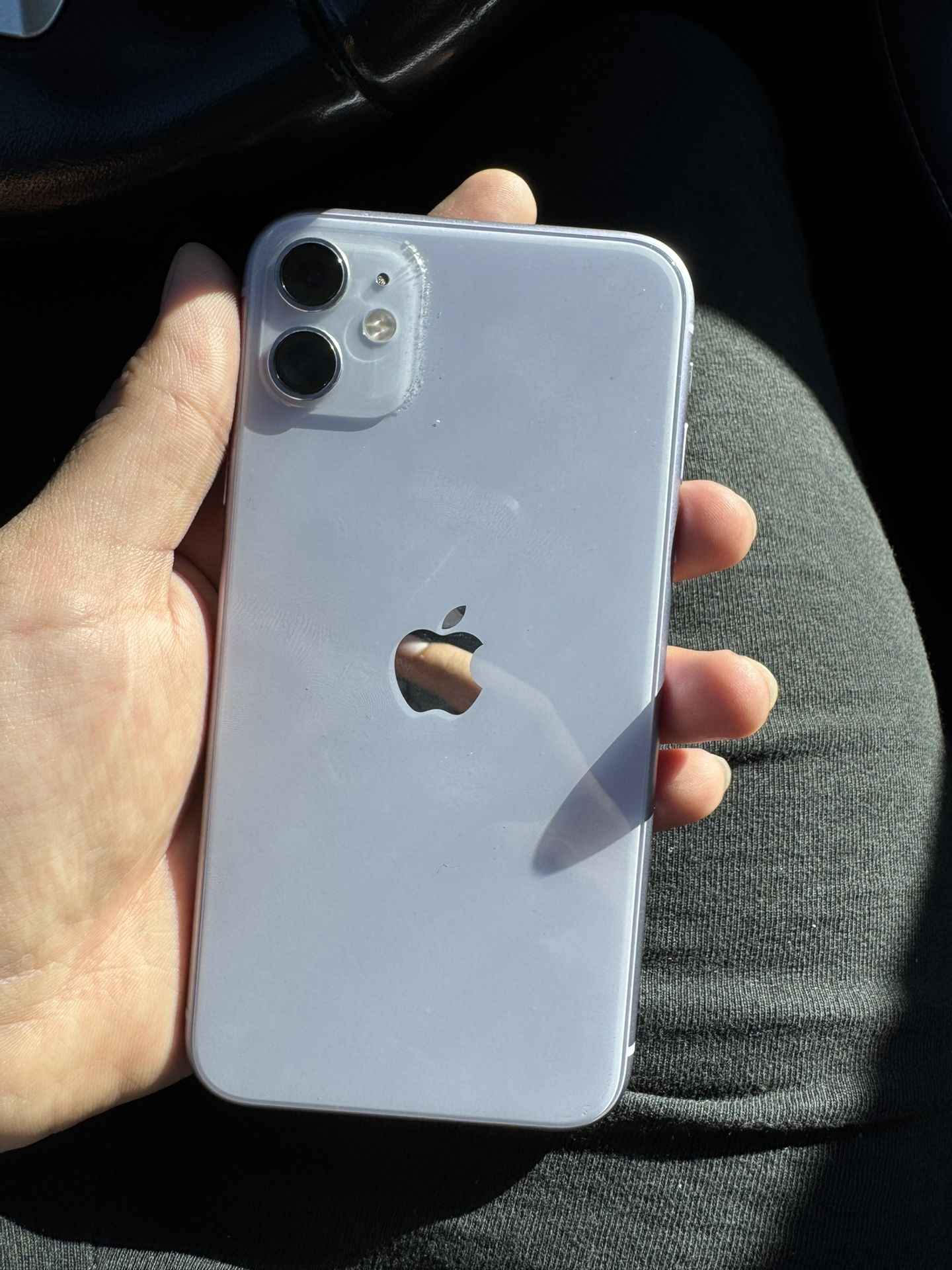 Apple iPhone 11 64GB Unlocked Purple