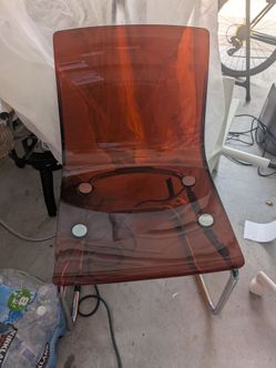 TOBIAS
Chair, brown-red/chrome plated