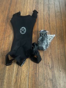 Brand new, small, doggy harness