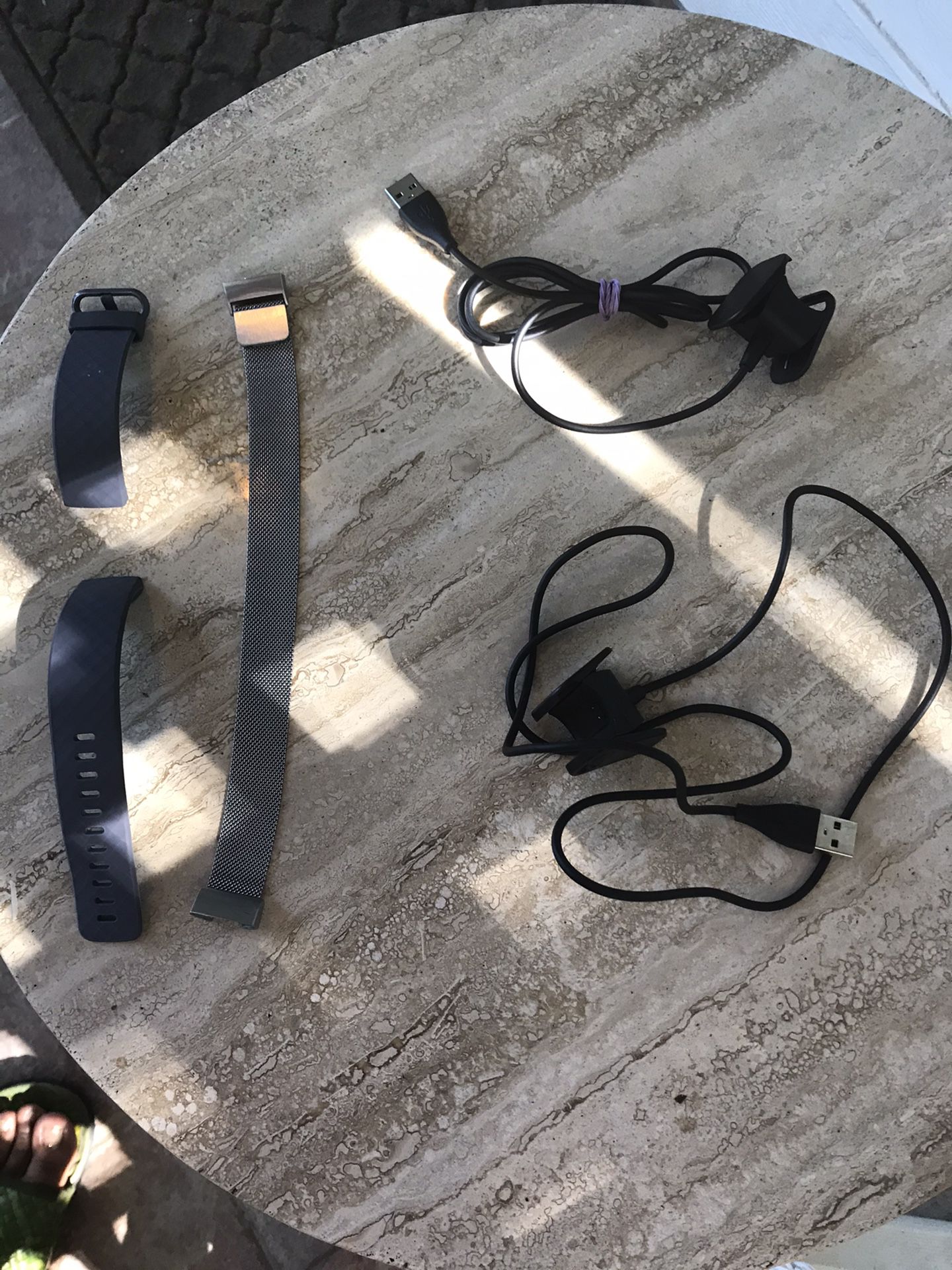 Fitbit charge 3 straps and 🔌 chargers
