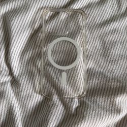 Apple iPhone 15 Pro MagSafe Case