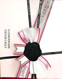 FLOWERBOMB VIKTOR & ROLF