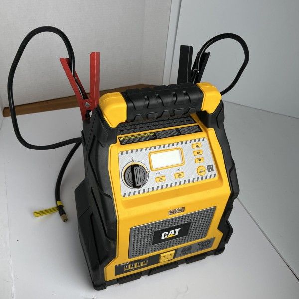 Cat Power Station With 1,200-Peak-Amp Jump Starter, Tire Compressor and Power Inverter CJ1000DXT