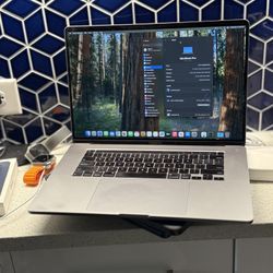 Apple 2019 MacBook Pro 16” i9 64GB Ram 2000GB. Finance Available!