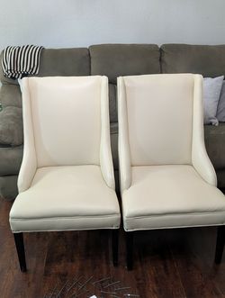 Accent Chairs