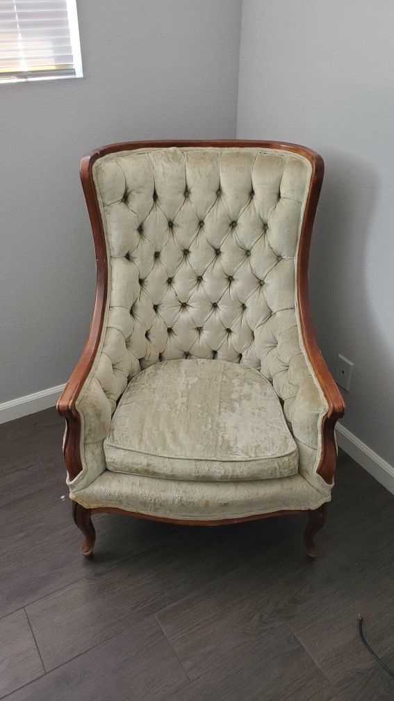 Vintage Chair for Sale in Scottsdale, AZ OfferUp
