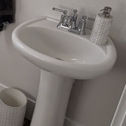 Pedestal Sink & Faucet