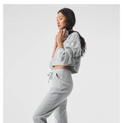 Alo Yoga Muse Hoodie 