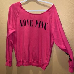 🔥Pink “Love” Sweatshirt (size small)🔥