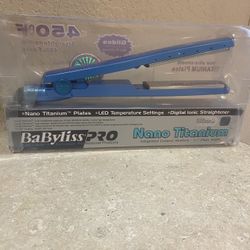 Babybliss Pro Flat Iron  1 1/4 Plate Wide