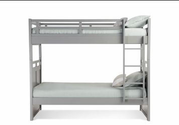 Twin/twin bunk bed in good condition with one mattress