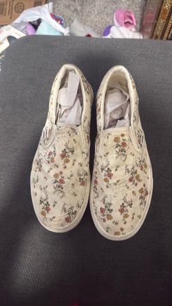Vans size 7 woman