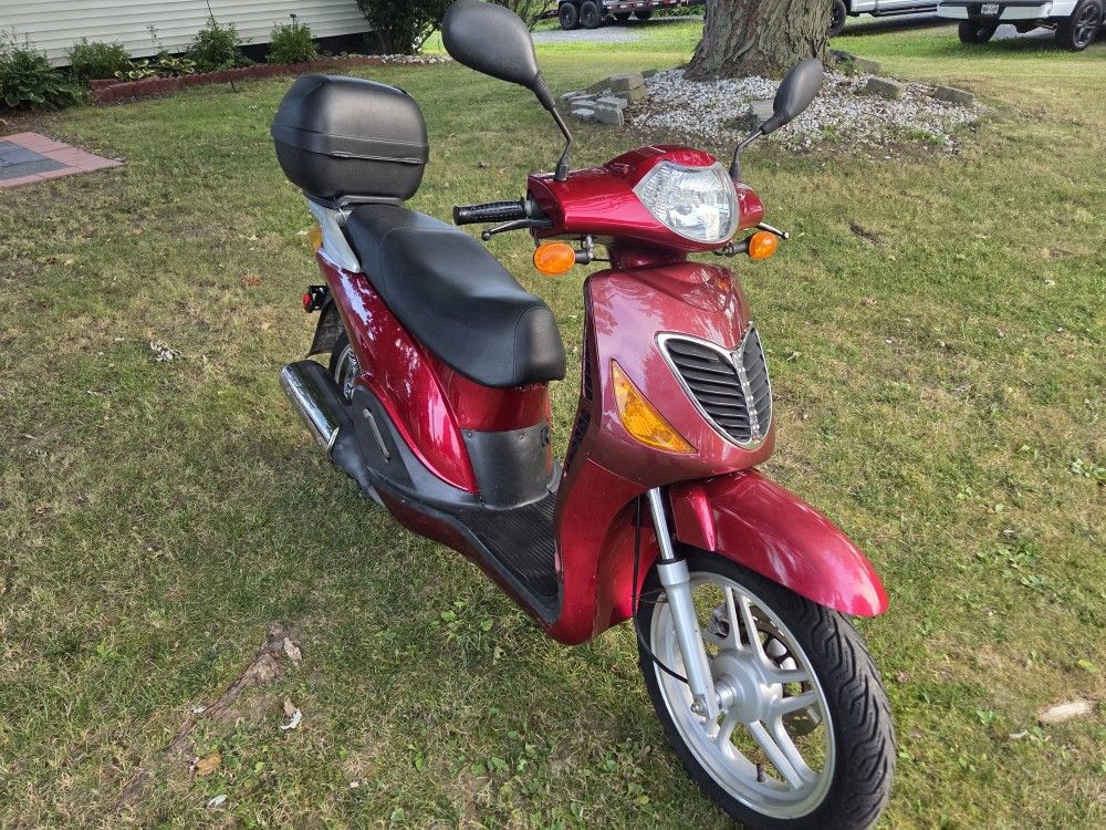 2008 Cf Scooter 150cc
