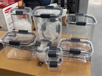 Rubbermaid Food Storage Containers