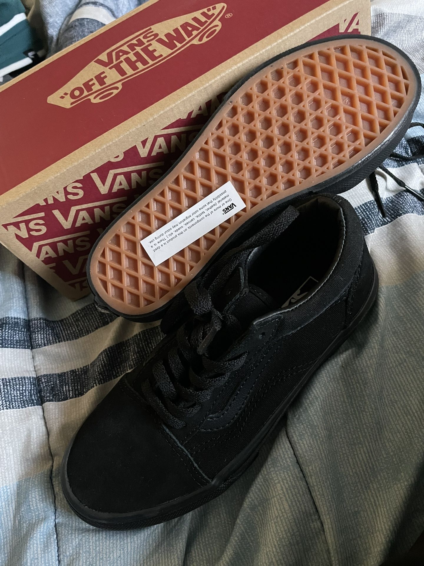 Vans (NEW)