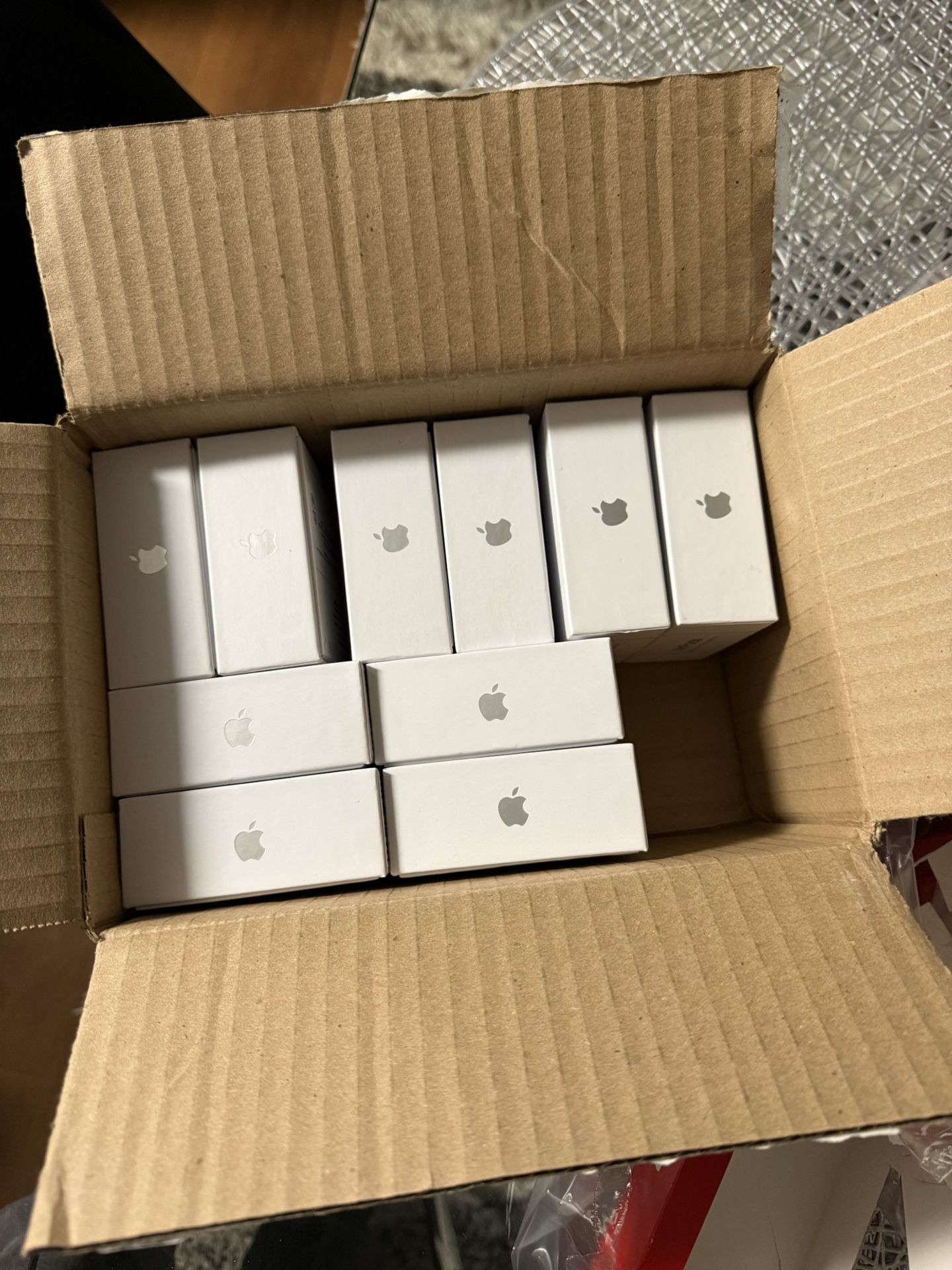 AirPods 4 ANC