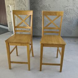 2 Counter Height Stools