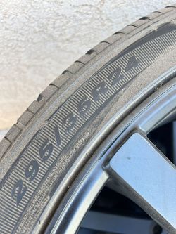 24” Rimes And Tires 295/ 35R24