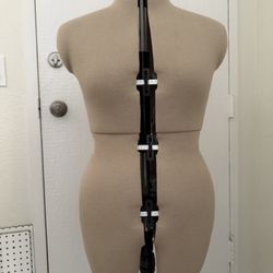 DRITZ Female Dress Form 