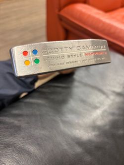 Scotty Cameron Studio Style Newport 2 / 303 GSS Insert / 35” / 330g / Loft 4° / Lie 71°