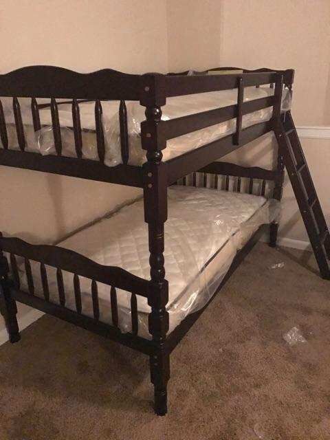 Bunk beds / mattress