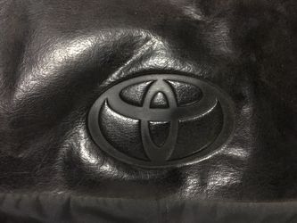 Toyota 90-94 previa nose mask.