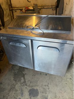 Used Fresh FSU-48 commercial 48” sandwich prep cooler