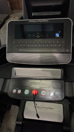 Proform Trainer 8.7 treadmill with incline & foldable