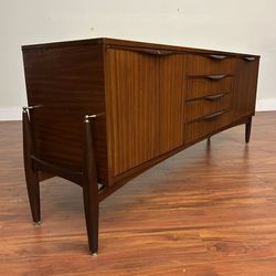 Striking Mid-Century Rocket Leg Sideboard - Many More Items In Stock!