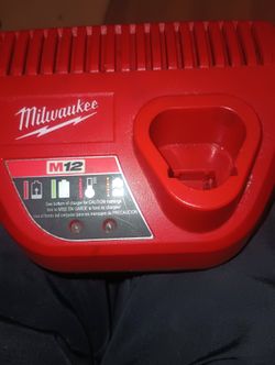 M 12 Charger
