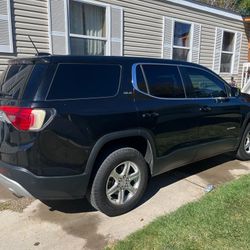 2017 GMC Acadia