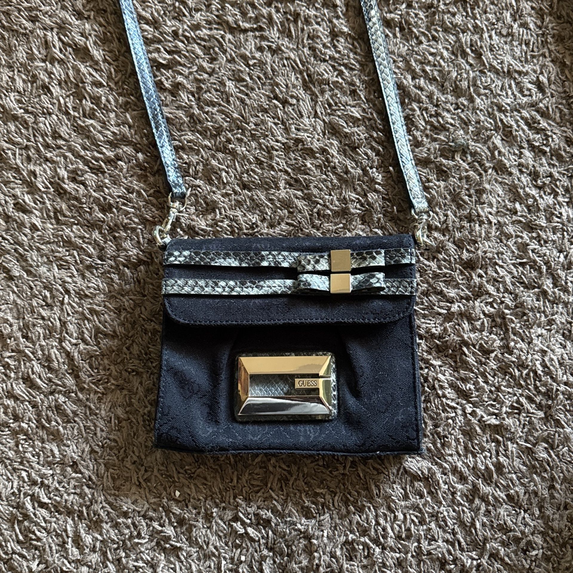 Guess Small Purse