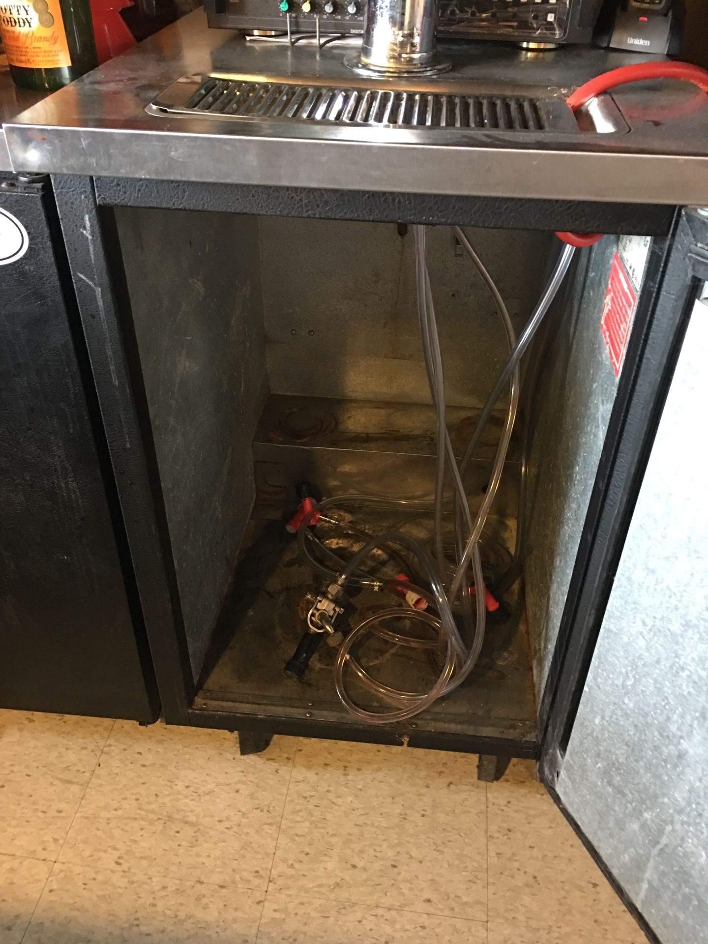 True 3 tap kegerator, for Sale in Seattle, WA OfferUp