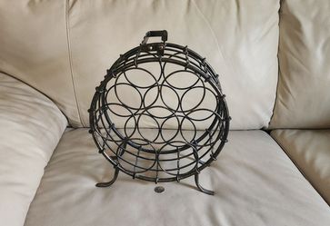 Vintage Round Black Metal 7-Bottle Wine Rack Wrought Iron Style