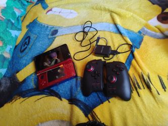 Trading Modded 3DS with Hori Split Pad Pro for a New 3DS XL and its charger