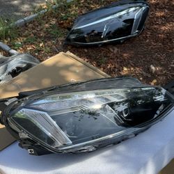 Brand New Led Headlights For A 2011-2012 Vw Passat 