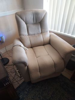 Power Lift Recliner Chair