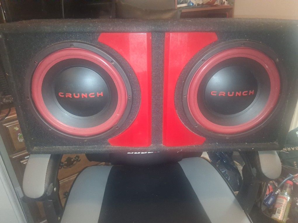 Crunch Dual 10's And Amp Combo