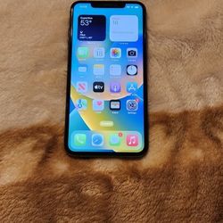iPhone XS Max-Unlocked 