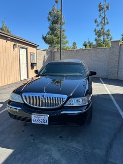 2010 Lincoln Town Car