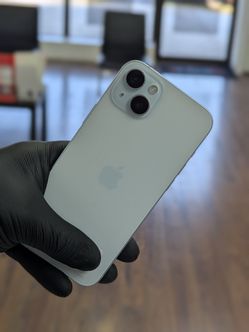 iPhone 15 plus 128gb unlocked