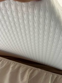 Twin mattress