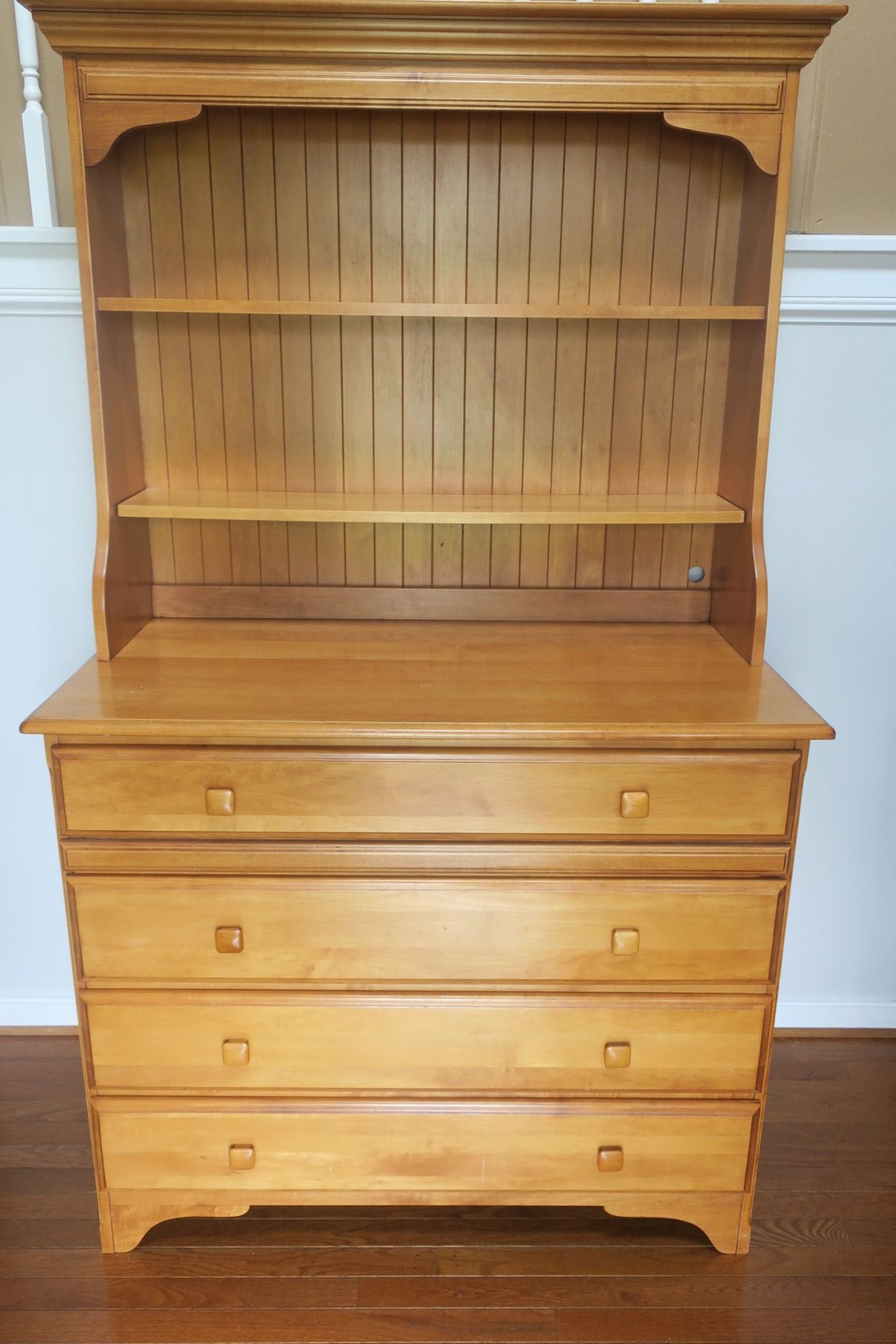EXCELLENT Wood Dresser and Hutch!
