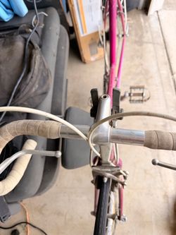 Lady’s Schwinn Road Bike