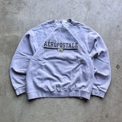 Vintage 90’s Aeropostale Gray Logo Crewneck Sweatshirt