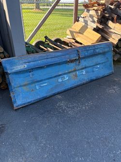 Ford tailgate