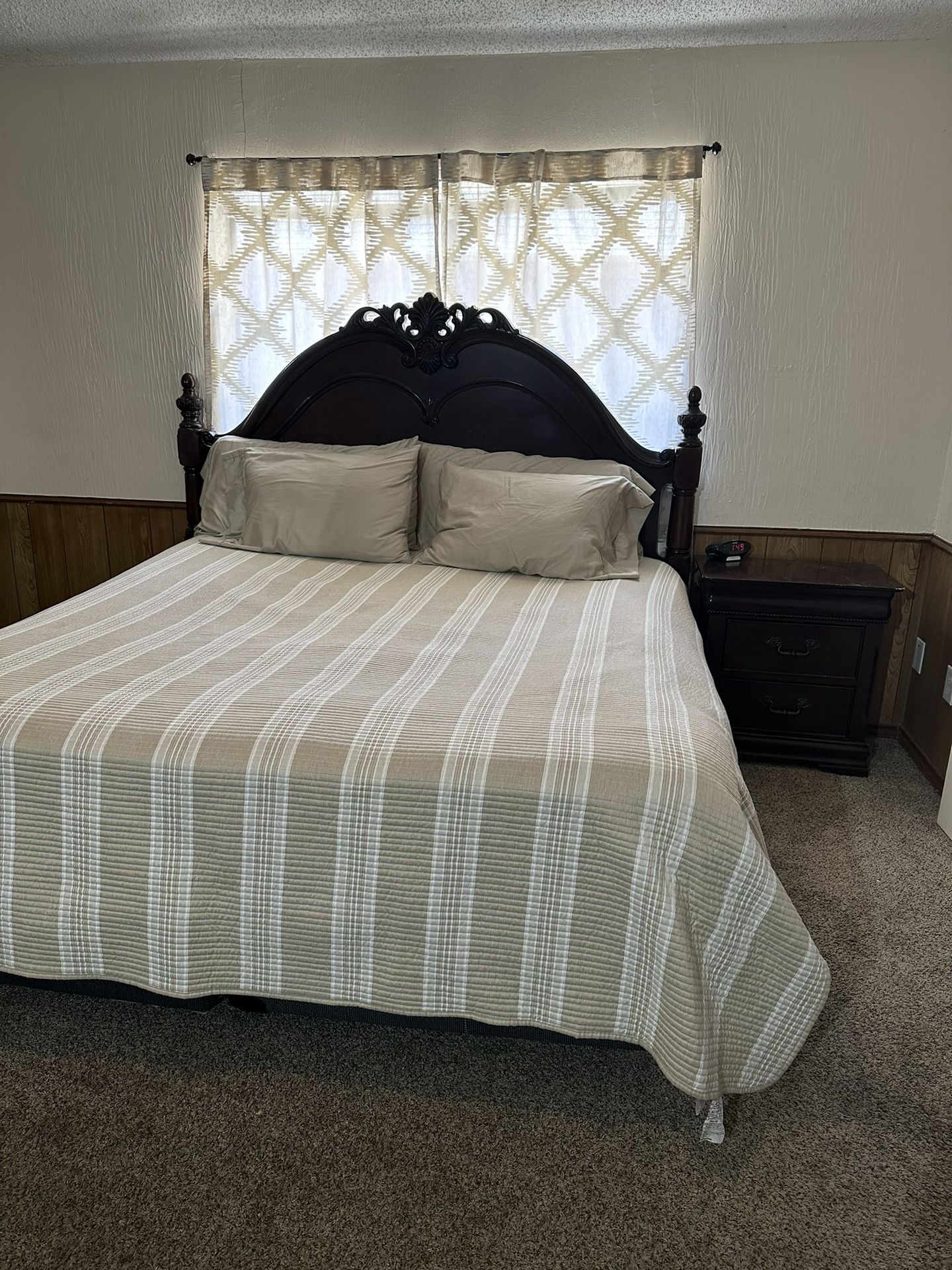 King Size Bedroom Set