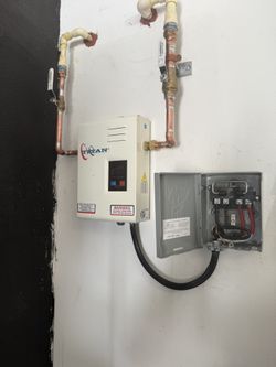 Tankless, Water Heater , Desconectivo Electrico , Electricista 