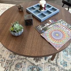 Round Coffee table IKEA listerby